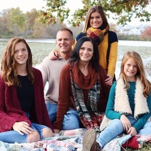 Meet your Posher, Paula